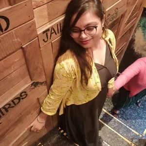 Meet your Posher, Vaishali